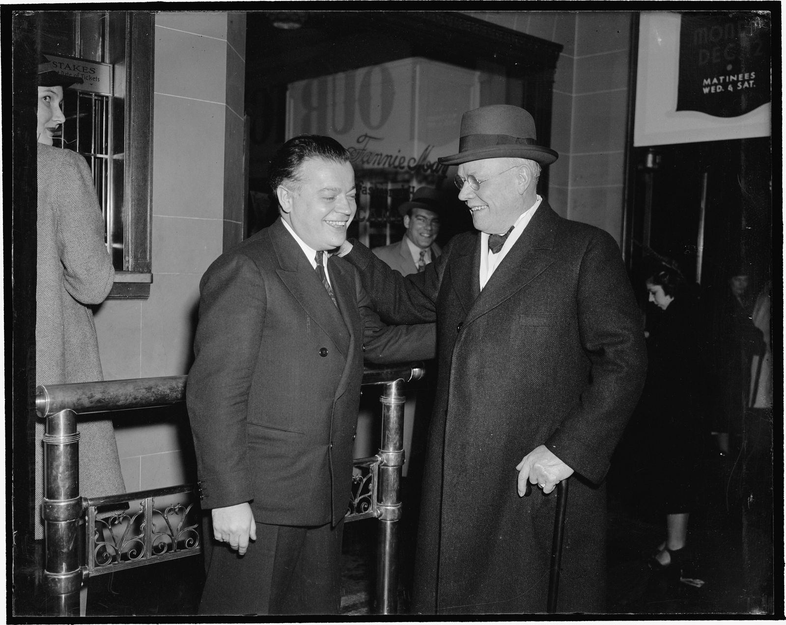 Washington,_D.C.,_Dec._6._A.F._of_L._Head_William_Green_and_Davod_Dubinsky,_President_of_the_International_Ladies_Garment_Workers_Union,_attended_last_night's_opening_performance_of_'Pins_LCCN2016874496.jpg