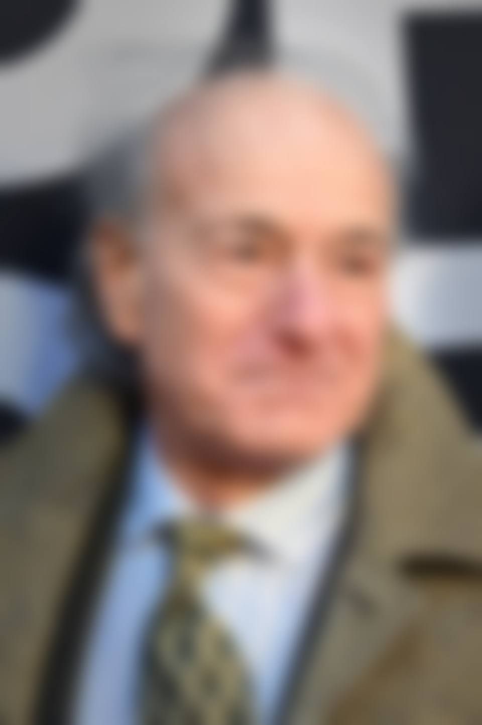 Peter Friedman, blurred