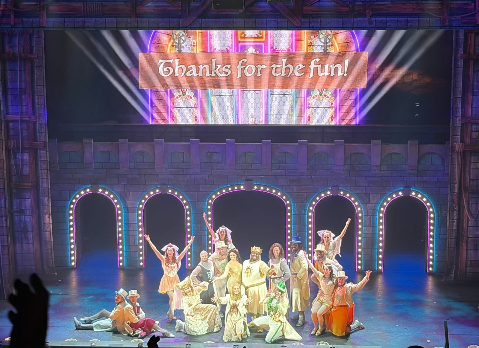 Spamalot_Always_Look_on_the_Bright_Side_of_Life_(Company_Bow)_2026.jpg