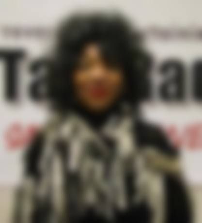 Jonelle Allen, blurred