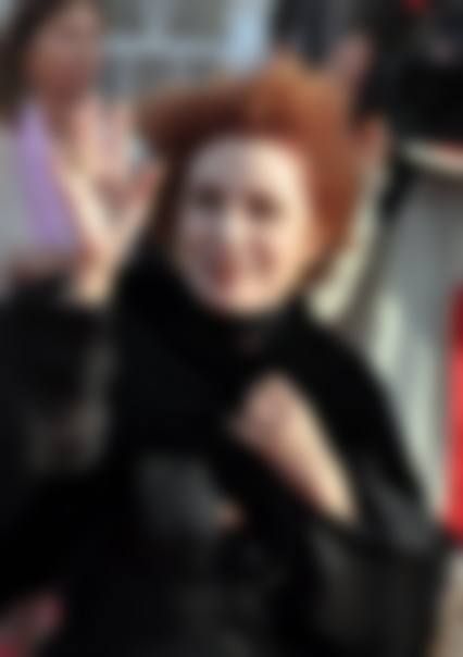 Julia Migenes, blurred