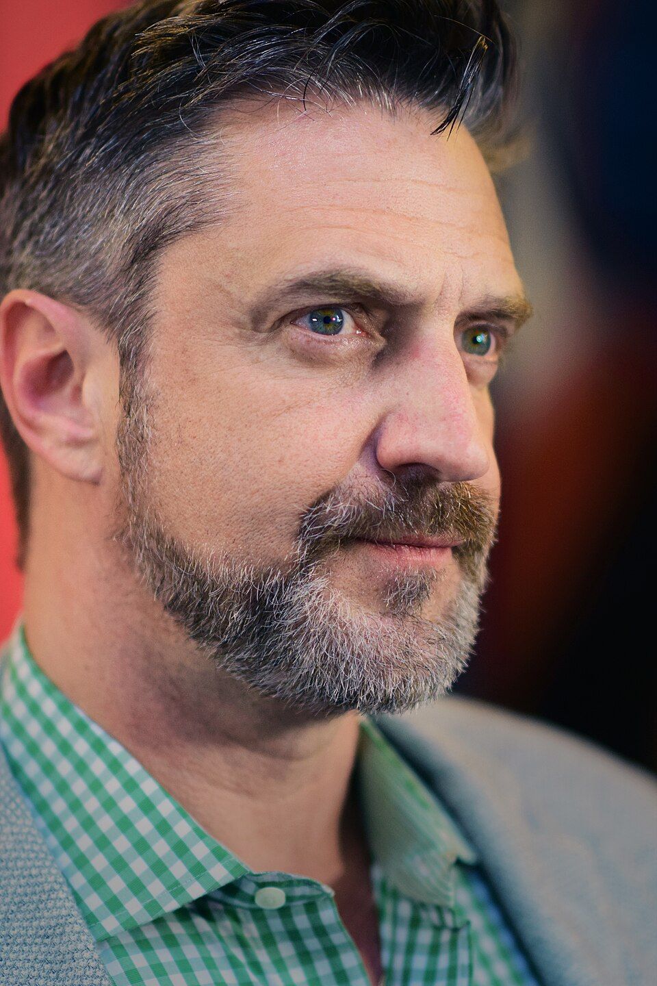Raul Esparza