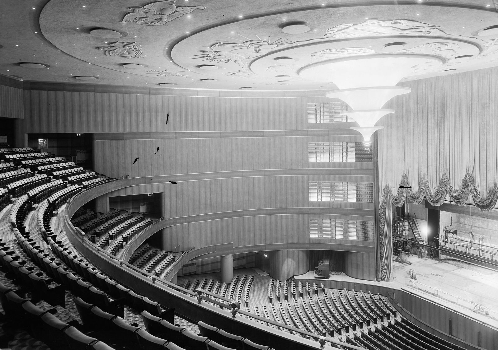 Center Theatre