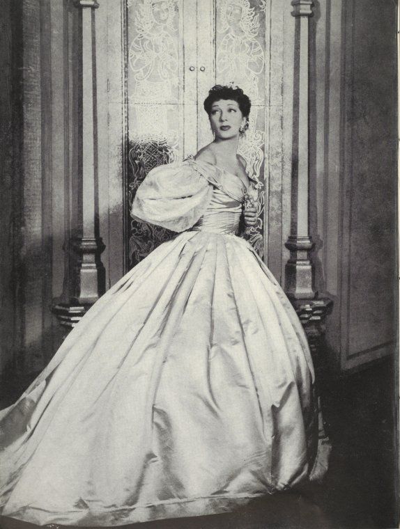 Gertrude Lawrence