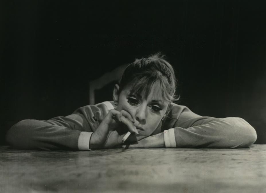 Sondra Lee