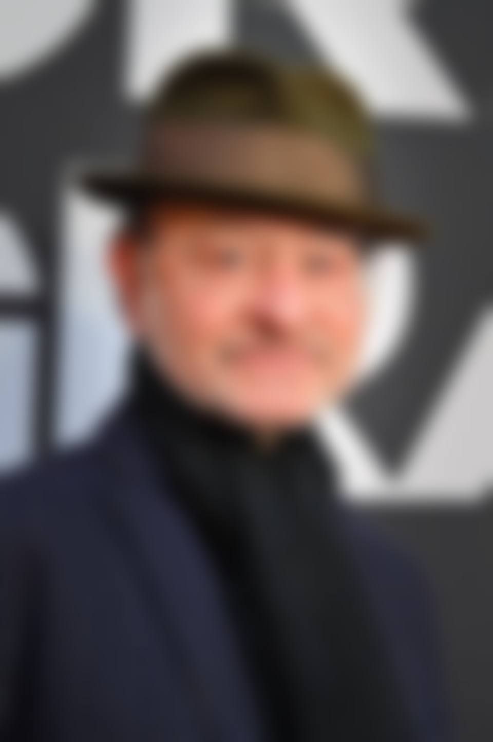 Fisher Stevens, blurred