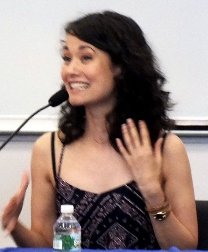 Ali Ewoldt